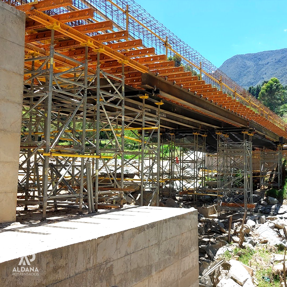 Postensado de pueentes aldana postensados4